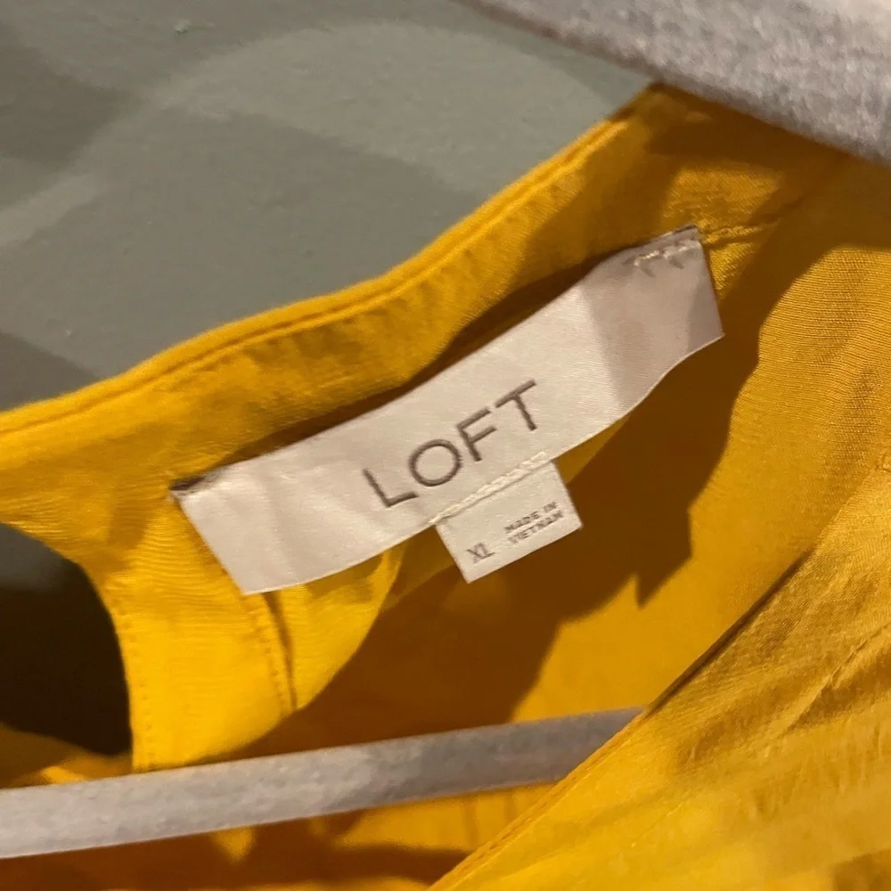 LOFT golden yellow - XL blouse